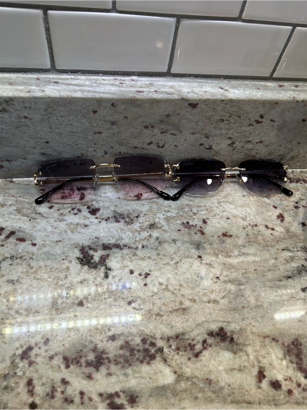 Rimless tinted glasses 🕶️